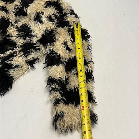 TIBI FAUX FUR SUKA BLACK & CREAM SHAGGY JACKET SIZE XS - Picture 15 of 16